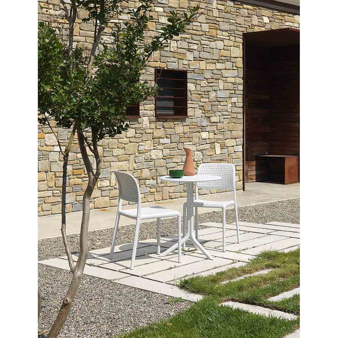Bora 102 chair