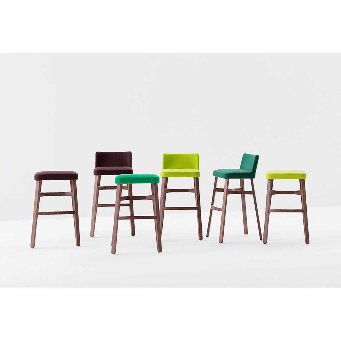 Croissant 302 barstool