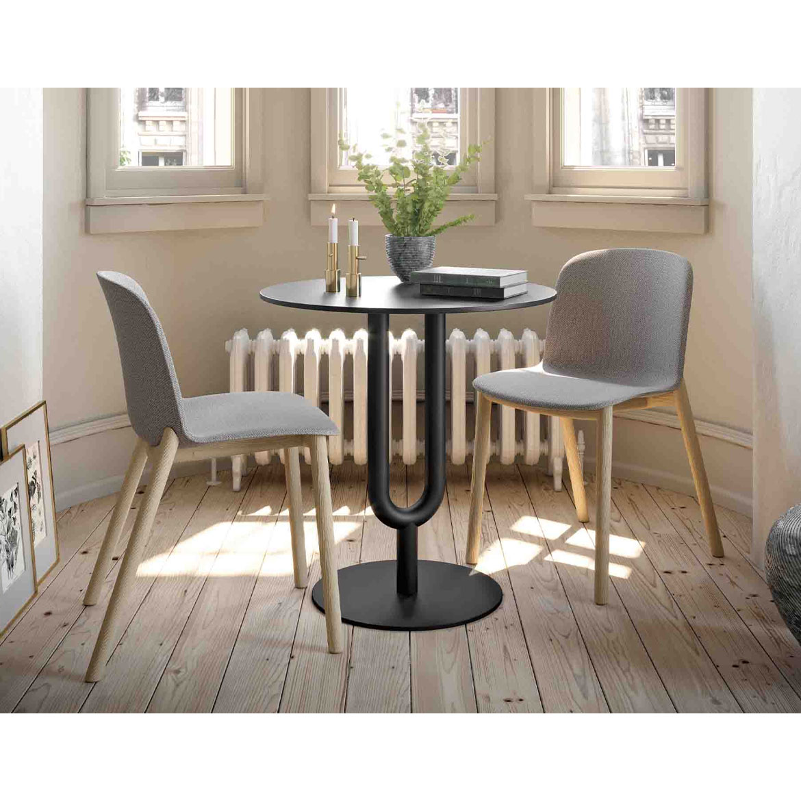 Diapason 605 table