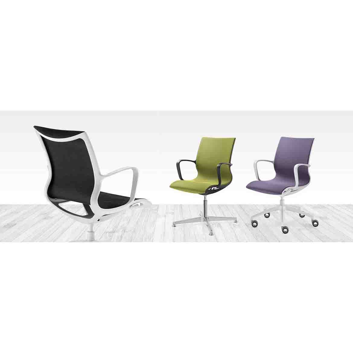 Everyday 902 swivel chair