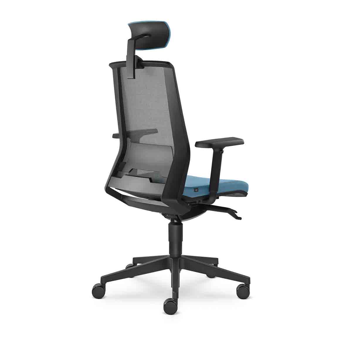 Look 902 swivel chair