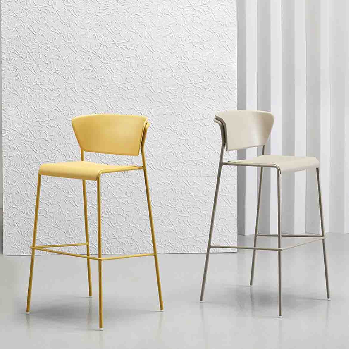 Lisa 302 barstool