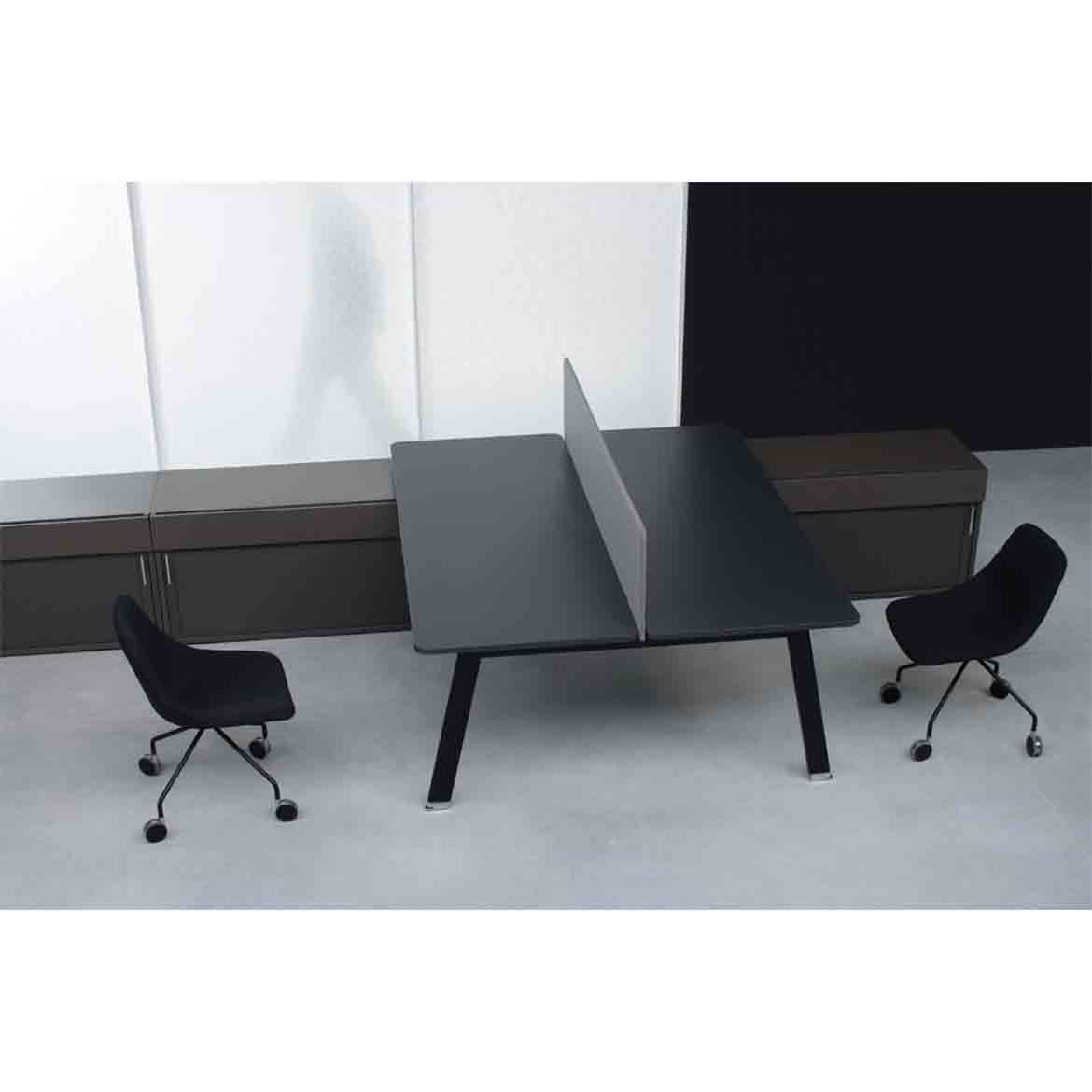 Simplic 605 office desk