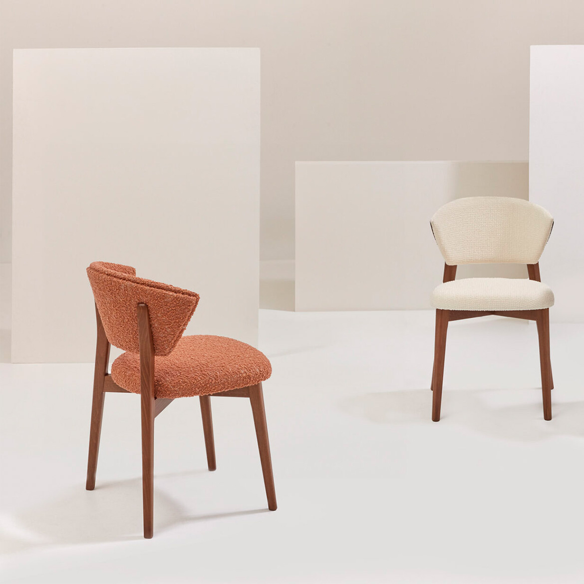 Stella 102 chair