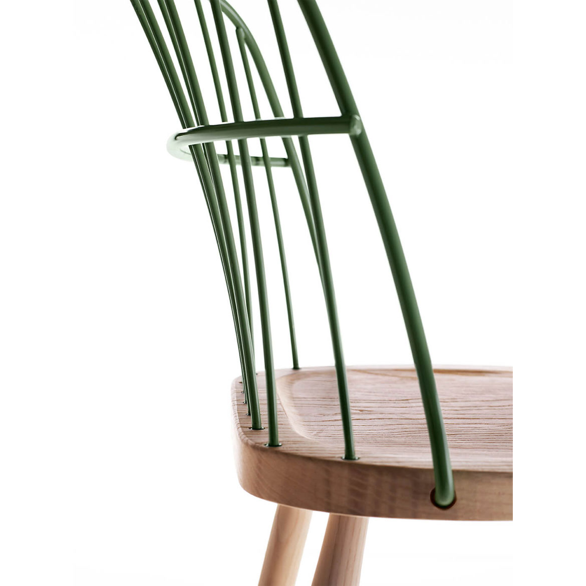 Strike 101 chair