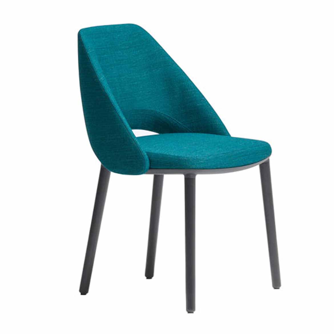 Vic 655 armchair