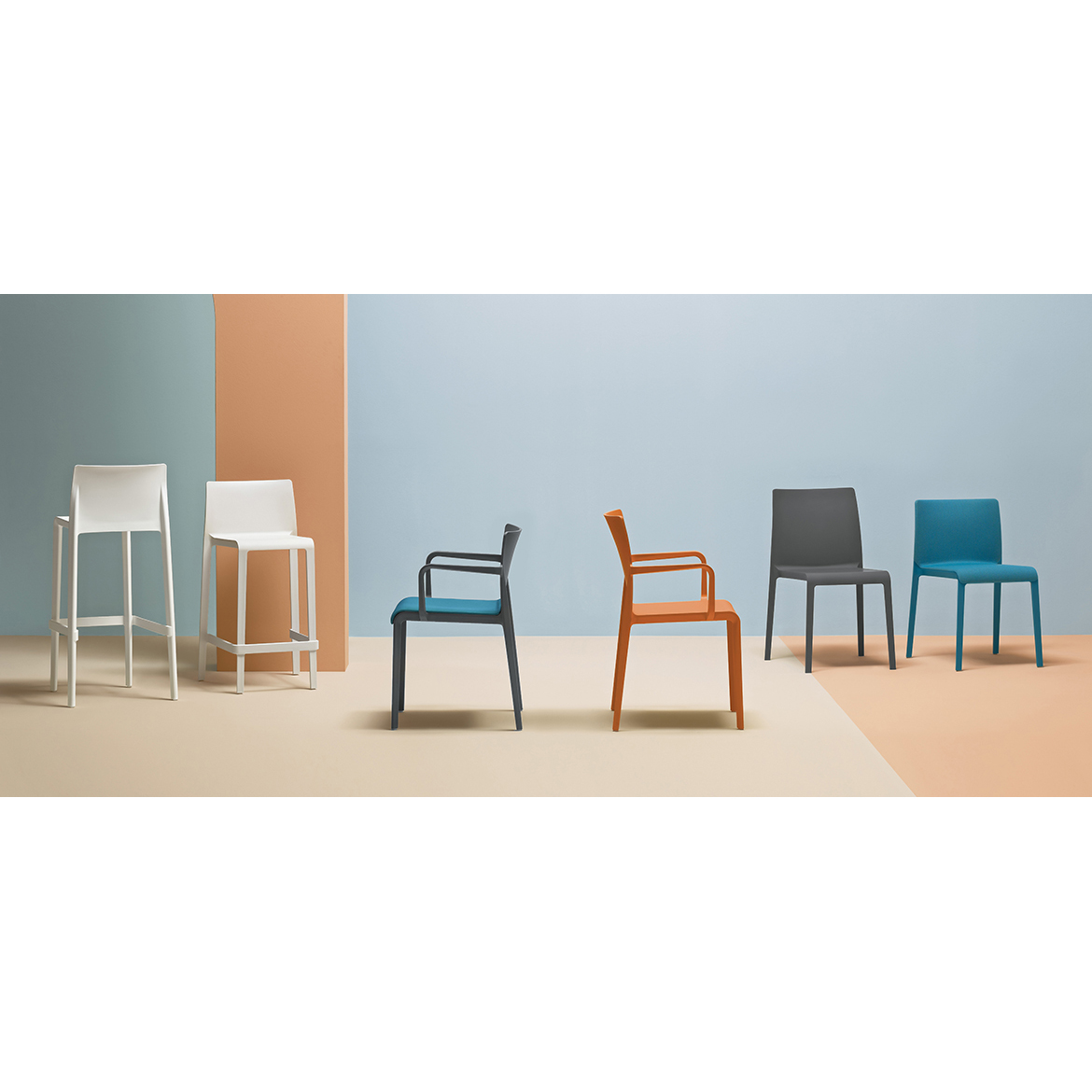 Volt 670 chair 