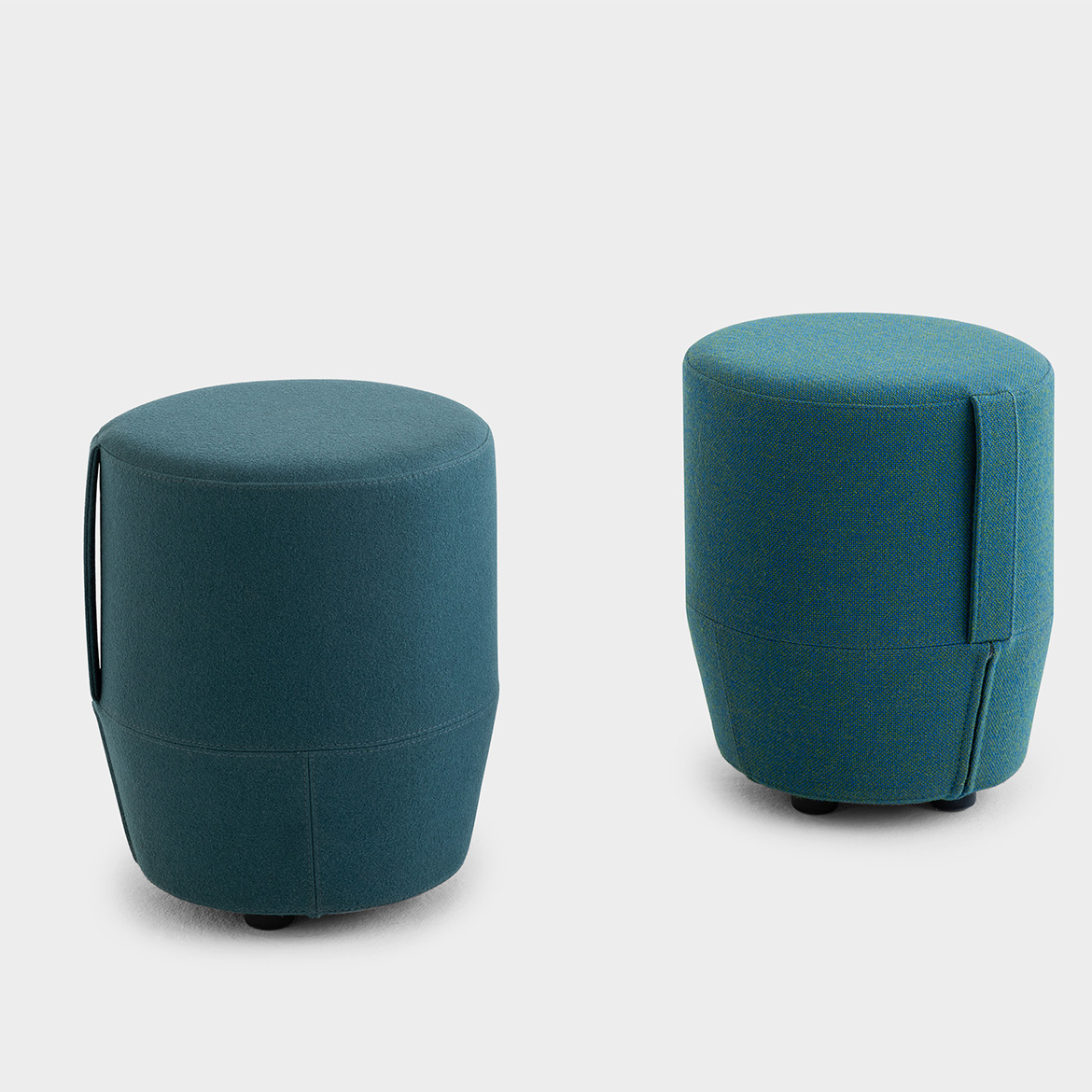 Plus 502 modular poufs