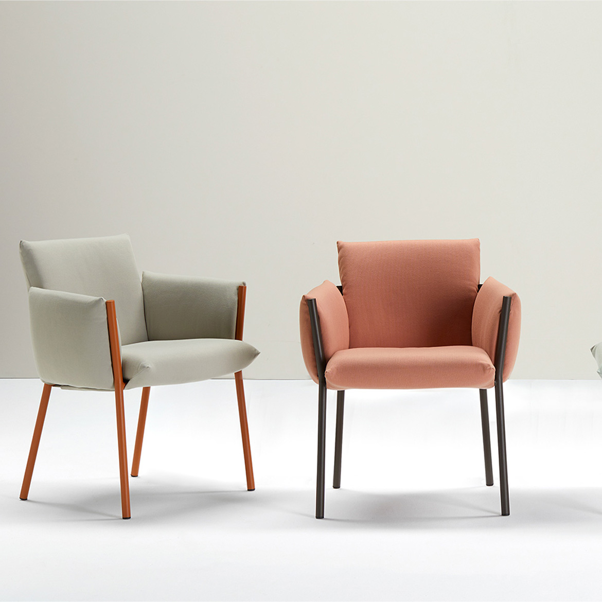 Brezza 202 armchair