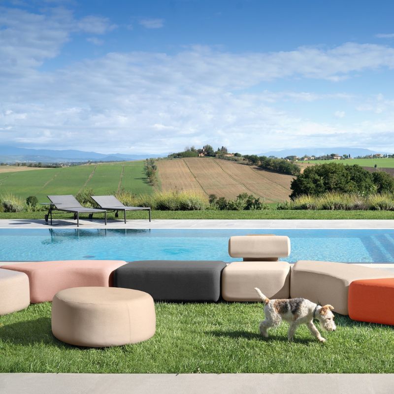 Grand Tour modular seating
