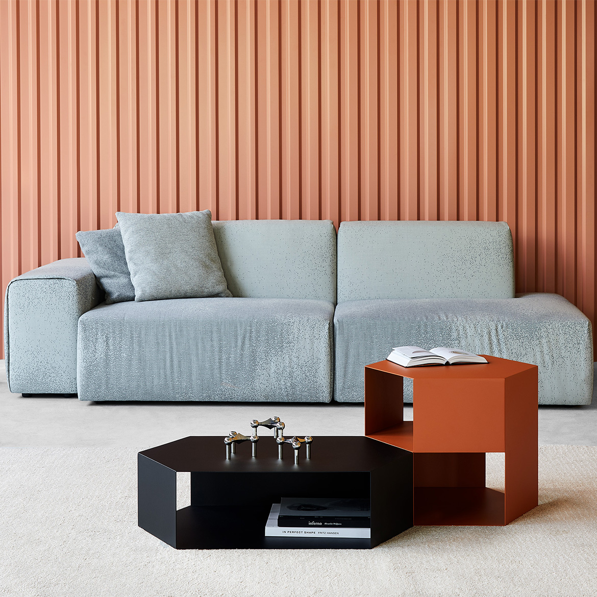 Lumo 605 side table