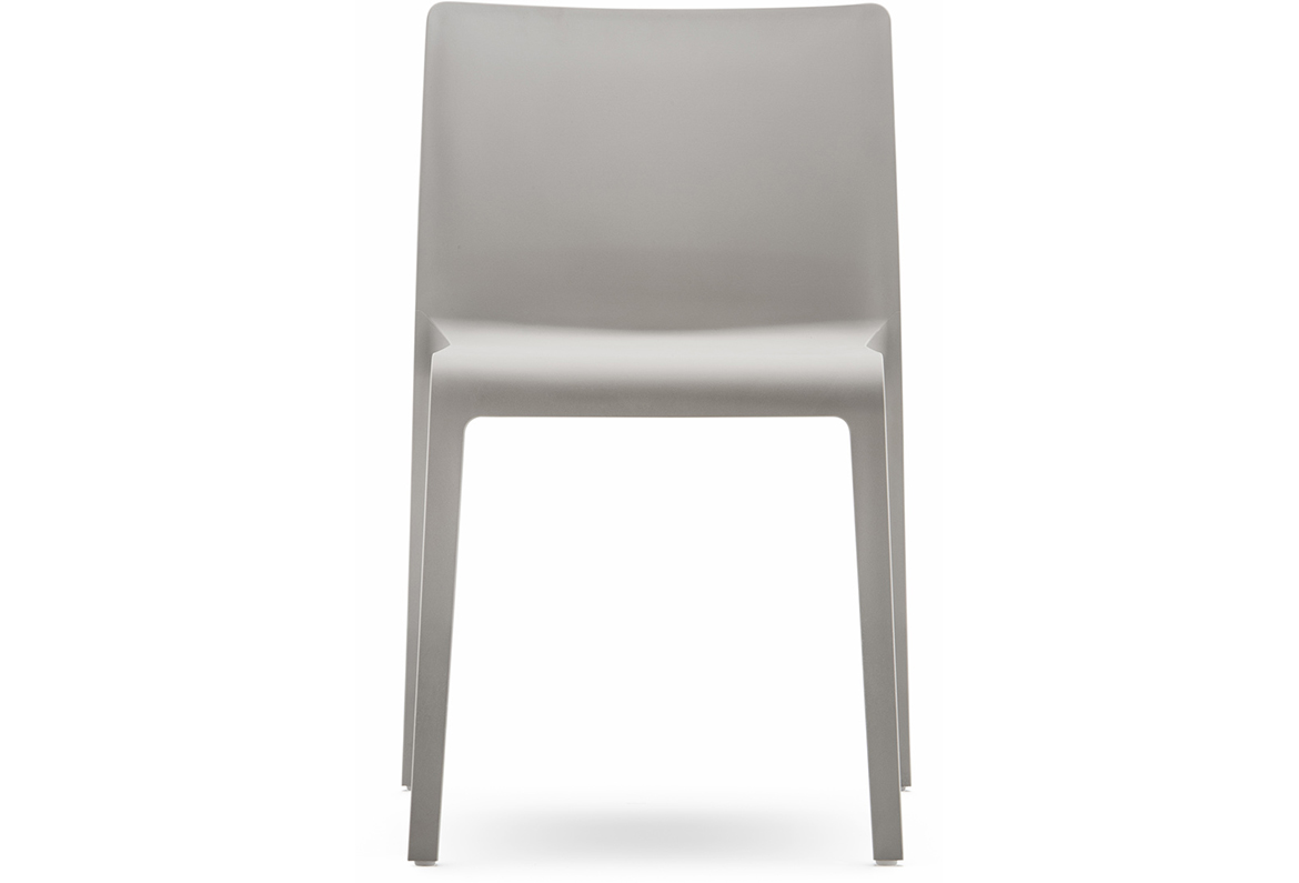 Volt 670 chair 